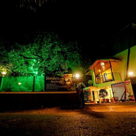 Shindola Residency Bed & Breakfast มหาบาเลชวาร์ ภายนอก รูปภาพ