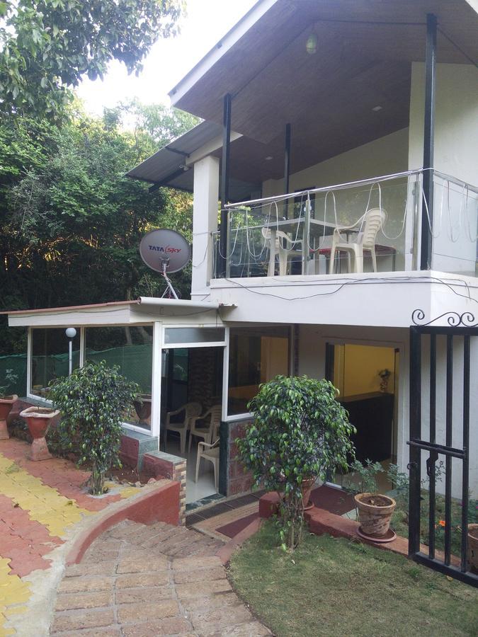 Shindola Residency Bed & Breakfast มหาบาเลชวาร์ ภายนอก รูปภาพ