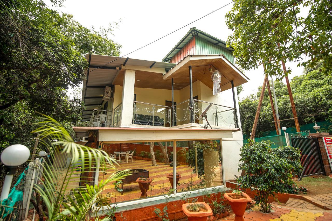 Shindola Residency Bed & Breakfast มหาบาเลชวาร์ ภายนอก รูปภาพ