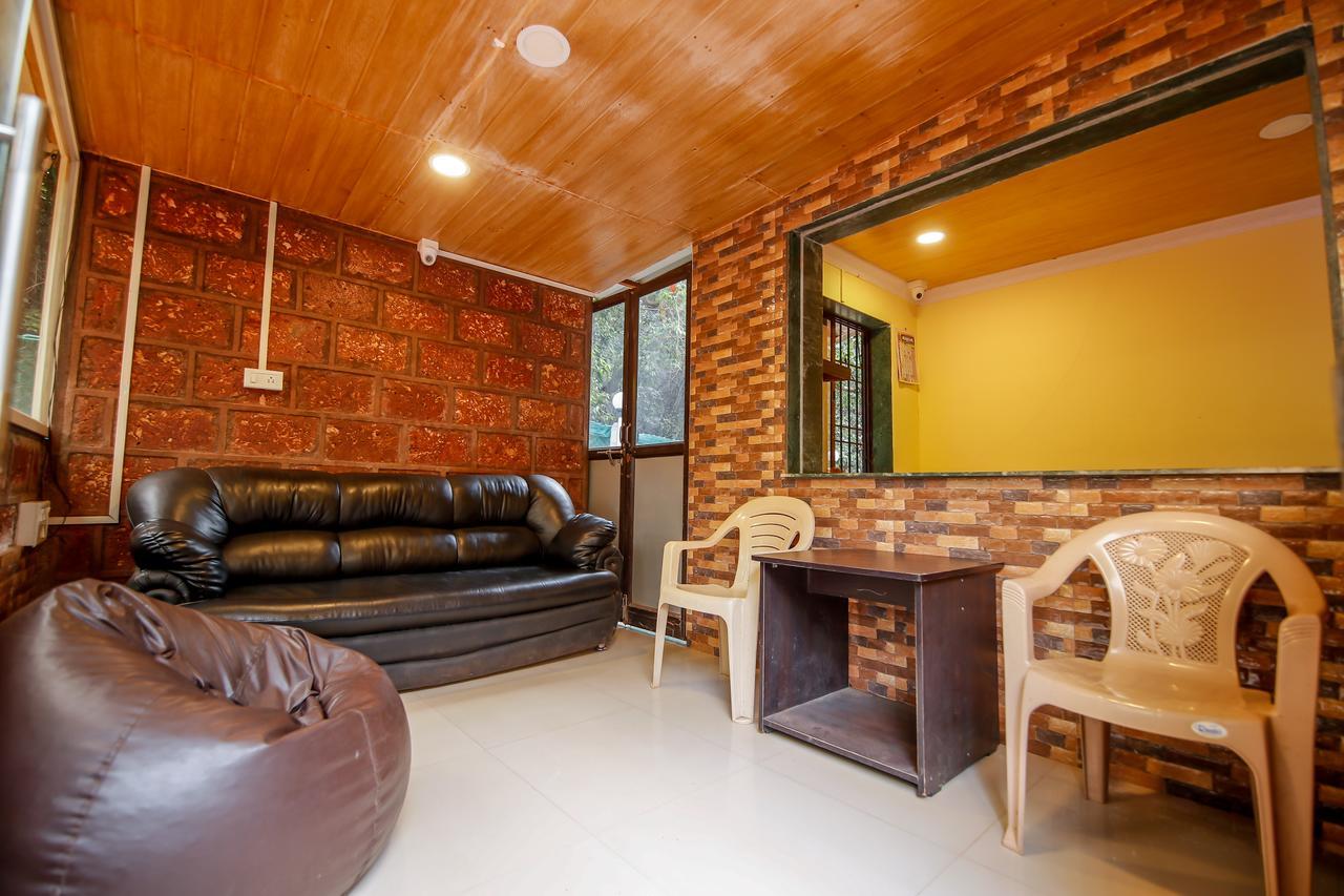 Shindola Residency Bed & Breakfast มหาบาเลชวาร์ ภายนอก รูปภาพ